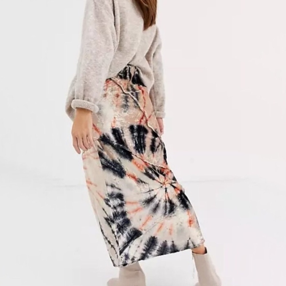 FREE PEOPLE tie dye velvet skirt - Picture 12 of 12